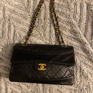 Chanel single flap bag